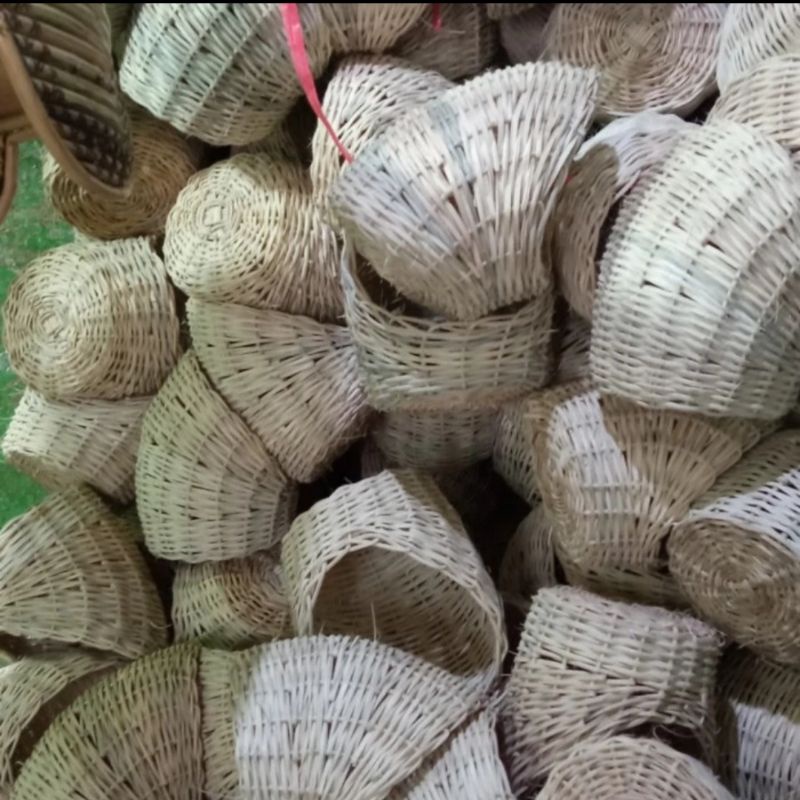 Gowok Sarang bertelur Burung Dari Rotan dan Serat Nanas