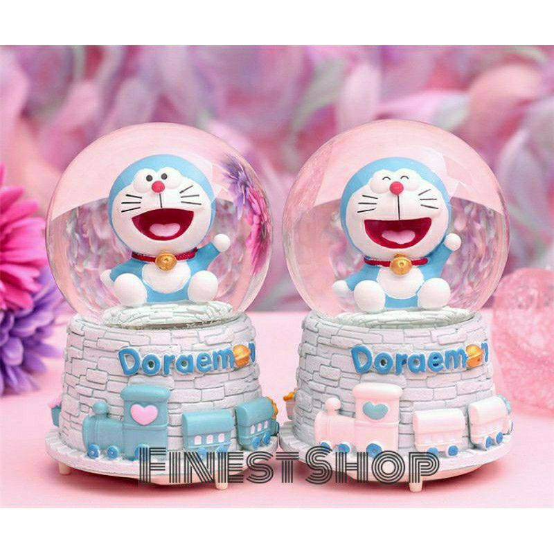 Kotak Musik JUMBO Snowball Doraemon Train Pajangan Lampu Kado Bola Kristal Salju Snow Globe Kereta