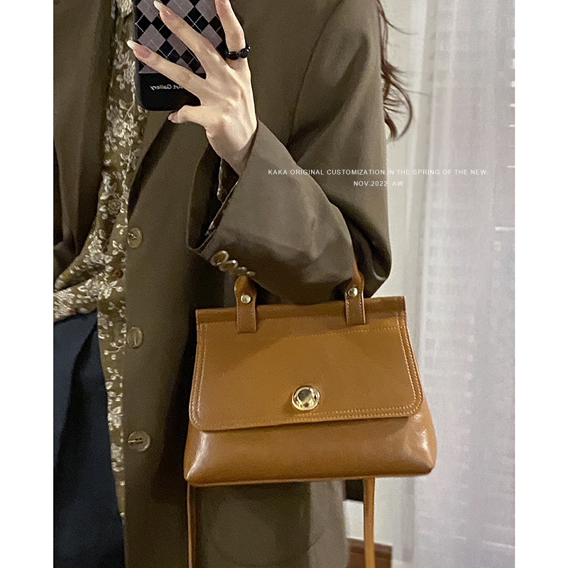 Tas kurir pesta mahasiswa Suhao perempuan 2022 fashion trendi baru tas kerja portabel retro semua cocok tas messenger berkapasitas besar