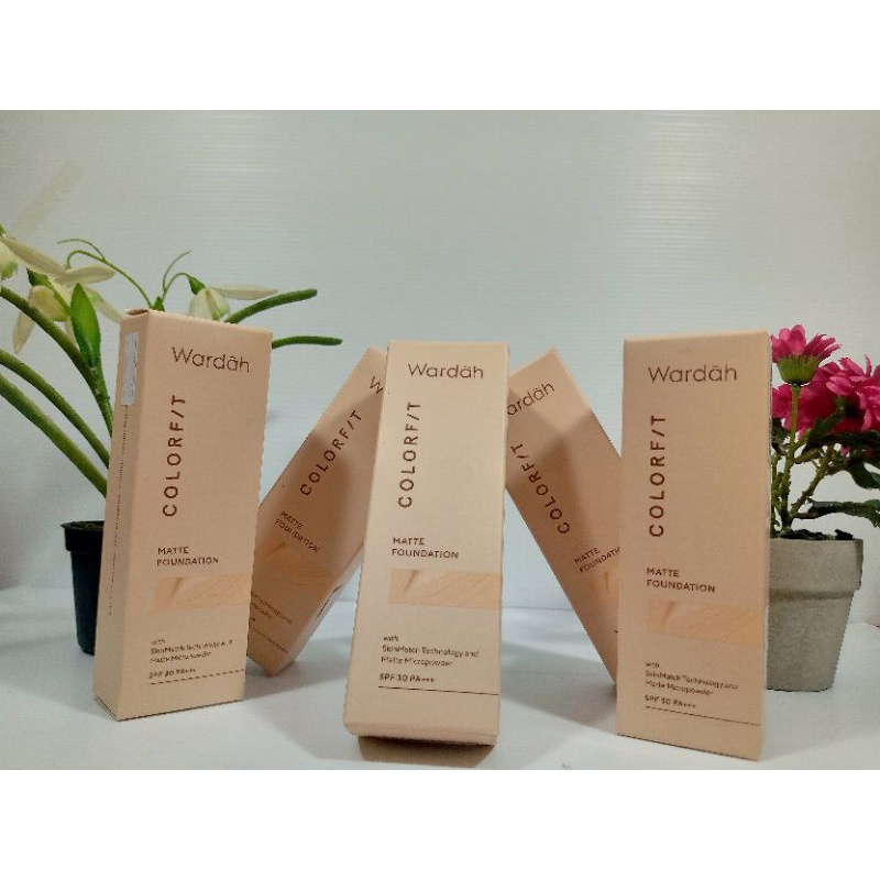 WARDAH COLORFIT MATTE FOUNDATION