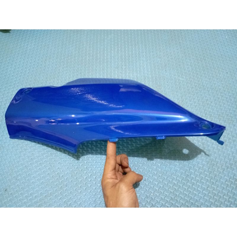 COVER SAMPING KANAN BOX ACCU SUPRA X SUPRA FIT OLD BIRU