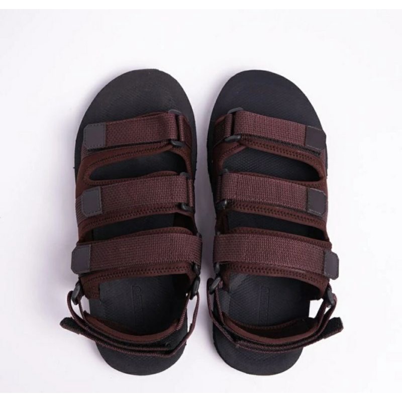 Sandal GUNUNG Gaya Premium Pria Tebal UKURAN Besar 43-49 Sendal Traveling Gaya Sporty Outdoor JUMBO Kuat Awet Cowok Hitam