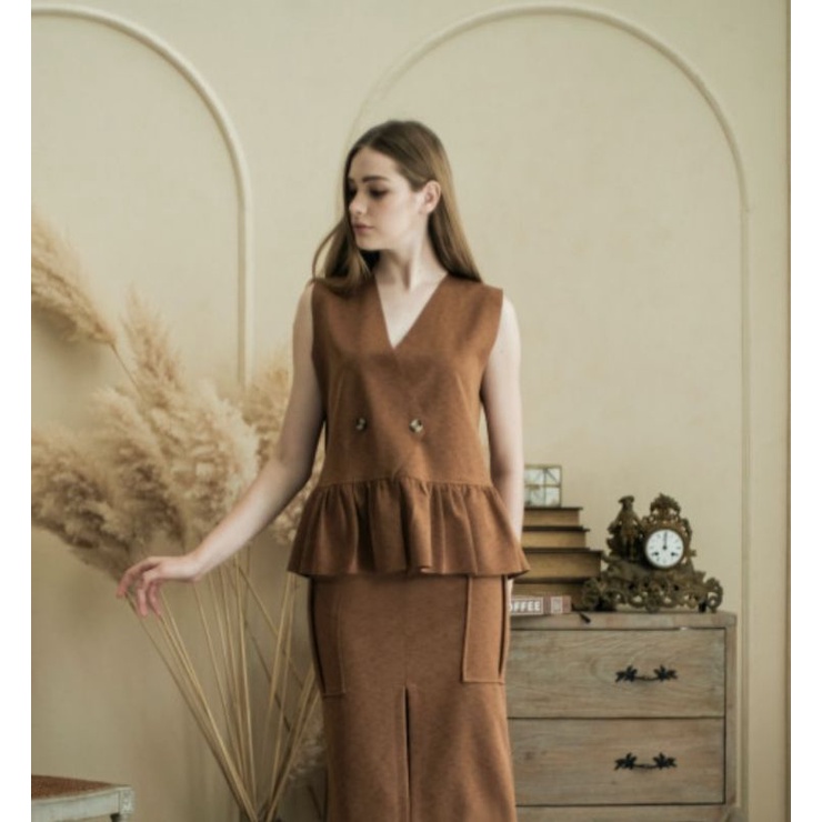 MAVEN PRELOVED BIANC TOP CARAMEL