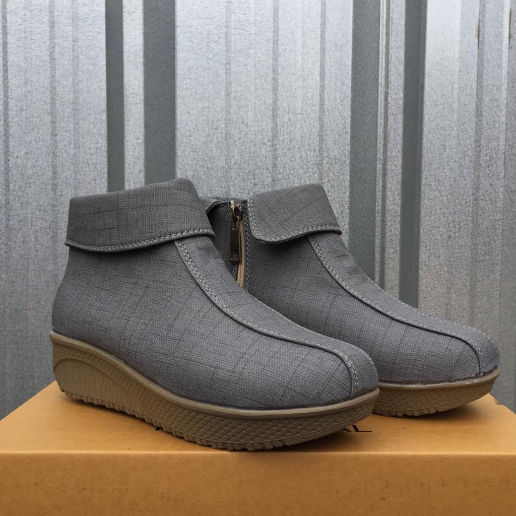 GEUGEUT Sepatu Boots Flatshoes Wanita 5 cm