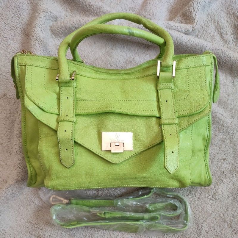 sling bag Vera wang preloved