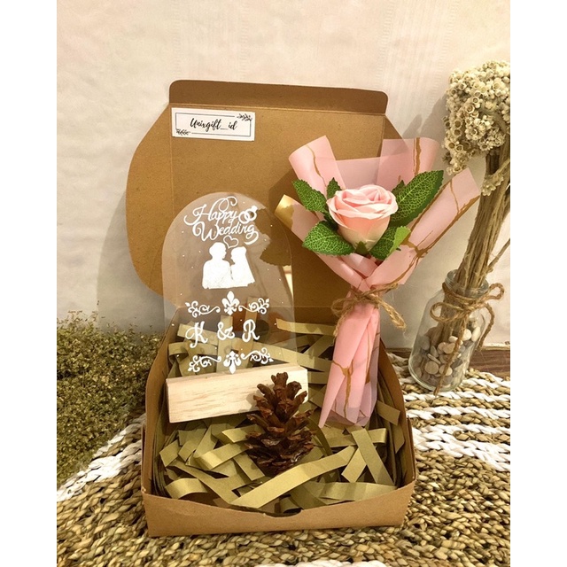 

akrilik Custom free packing pita ucapan