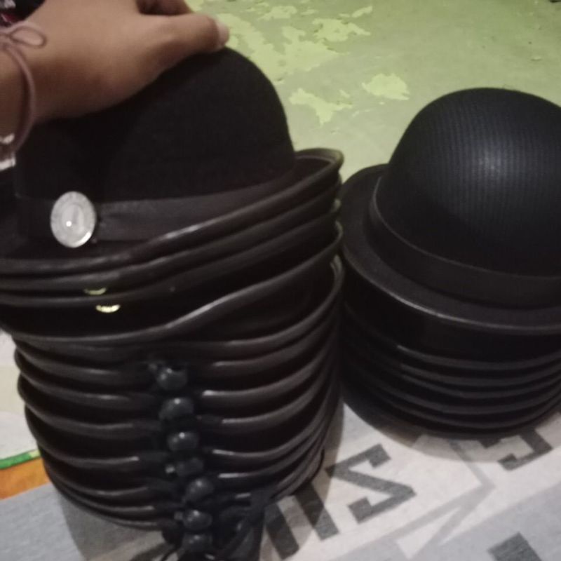 topi pramuka perempuan