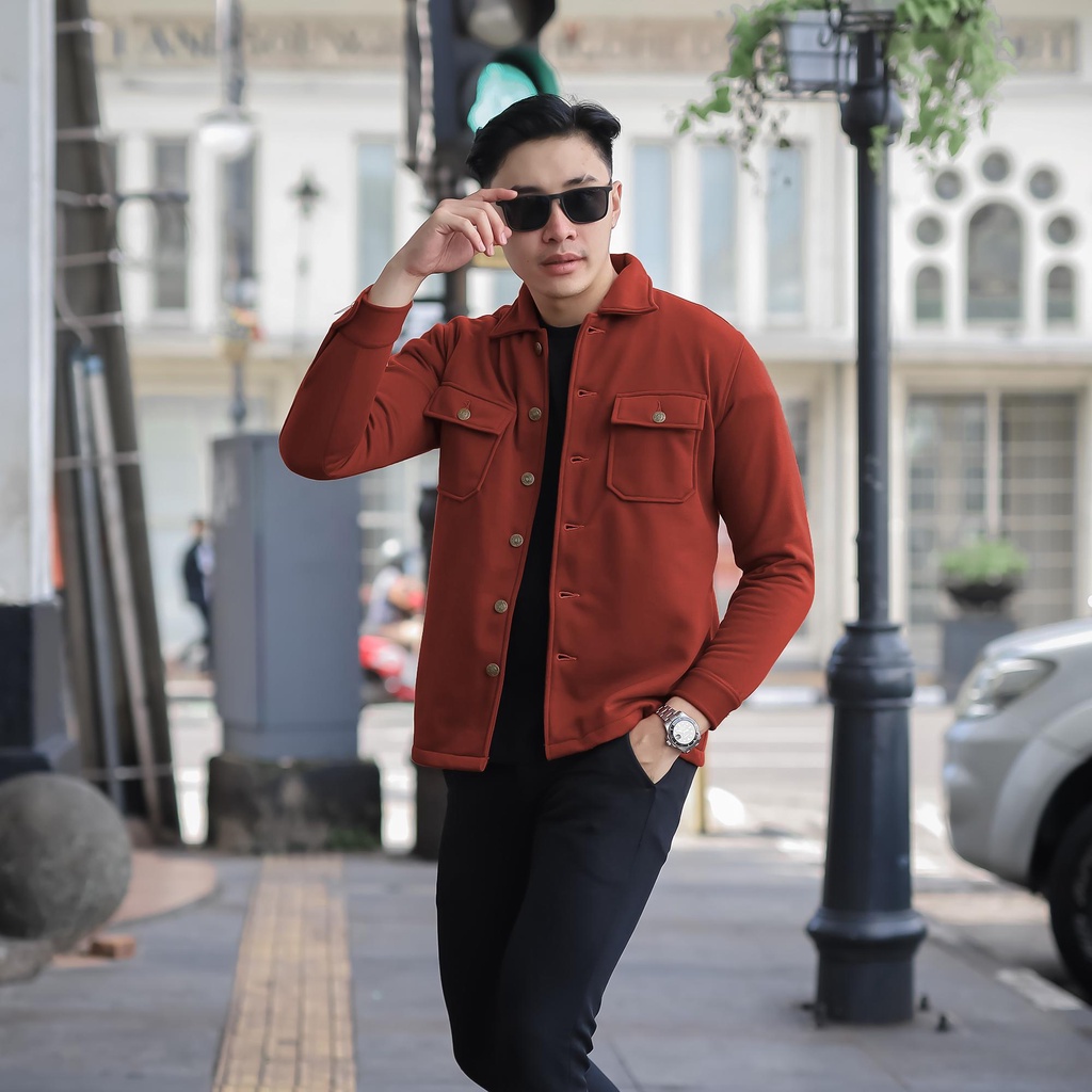 BROGUY JAKET PRIA TRUCKER-TERRACOTTA