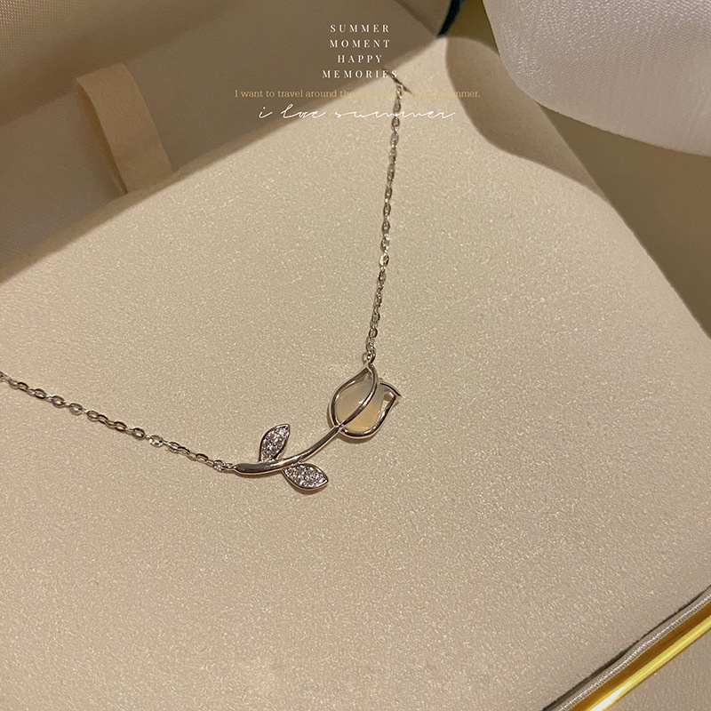 YEEZII Kalung Rantai Choker Liontin Bunga Tulip Hati Kristal Warna Emas Perak Untuk Wanita