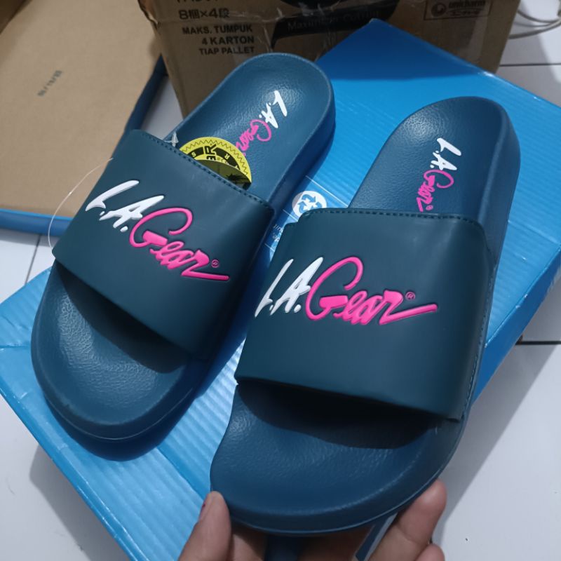 41½ payless big sale LA Gear sandal