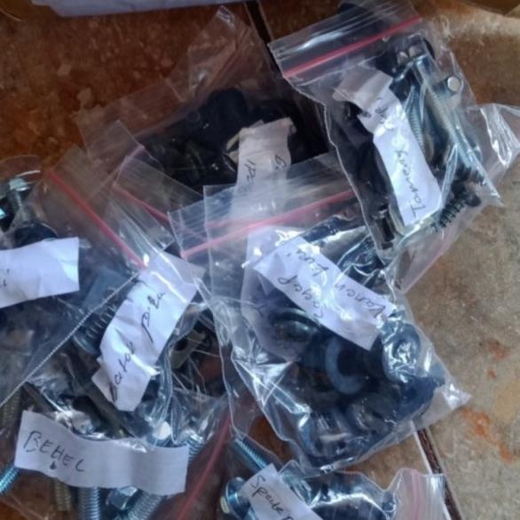 baut full body ring karet mur F1ZR Yamaha F1ZR