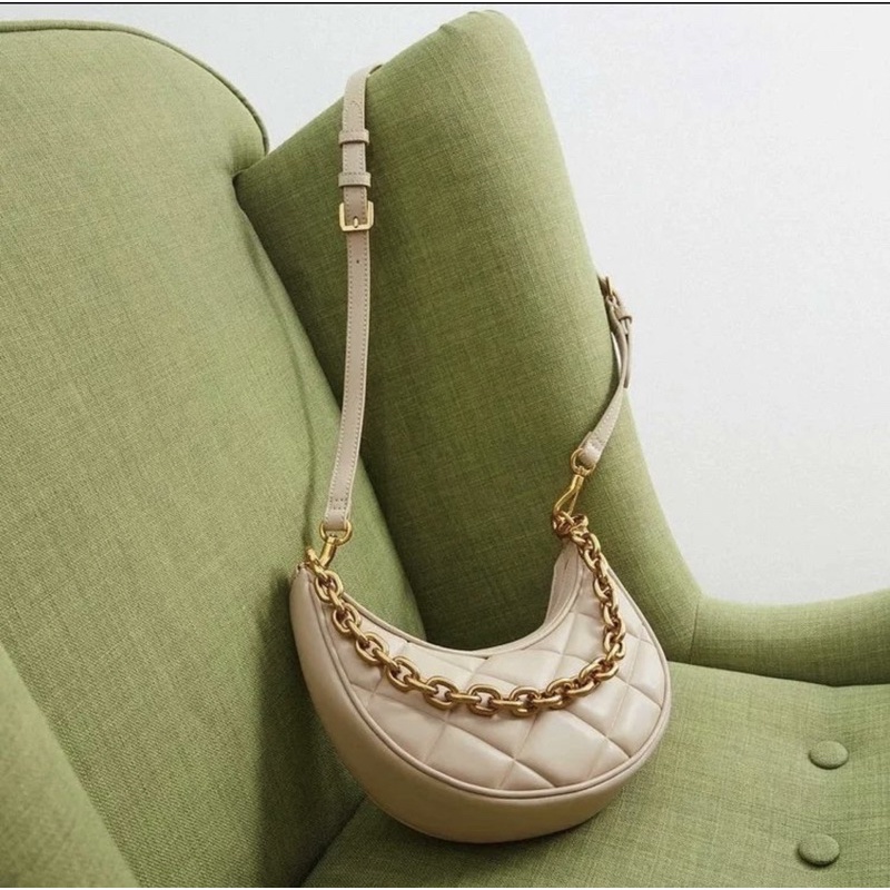C Bonnie Chain Handle Bag