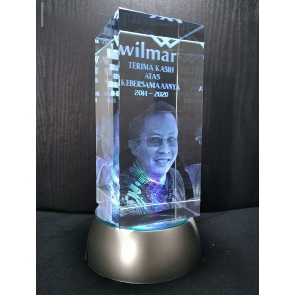 Plakat CRYSTAL PHOTO 3D Laser (size 6x6x13 cm) || Souvenir Unik / Souvenir Pernikahan / Souvenir Ann
