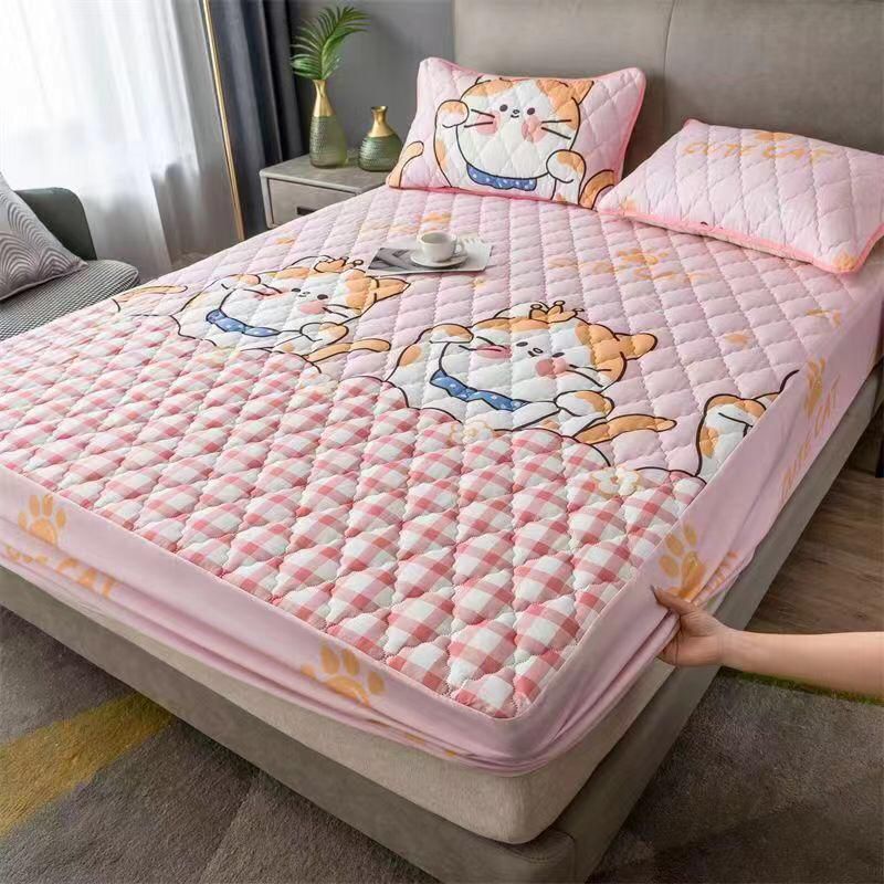 SPREI SULTAN WATERPROOF UKURAN 180X200CM (Random)