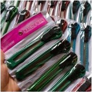 

pisau cutter sailorman per lusin