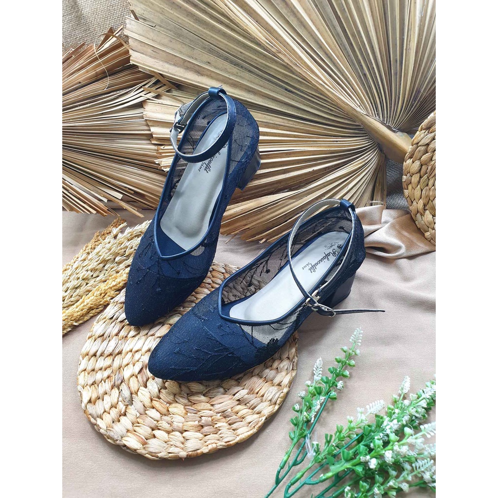 sepatu wedding cantik felia hitam 5 cm tahu