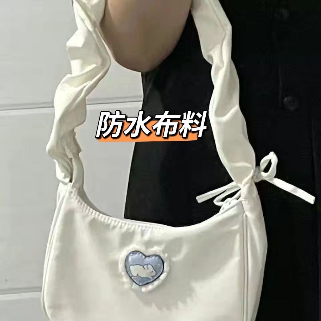 sera 2022 new love rabbit design sense tas ketiak wanita musim panas tas bahu tas sabit lipat lucu tas serut