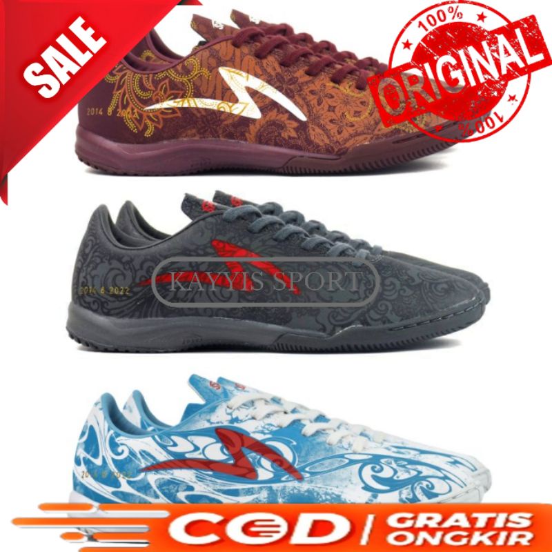 SEPATU FUTSAL SPECS LS ETNIS SPECS BATIK TIRTA SENOPATI PRIANGAN IN ORIGINAL