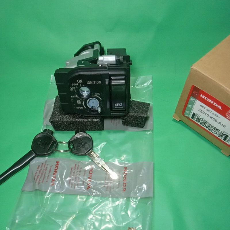 kunci kontak assy satu set plus tombol jok motor Honda Vario 125 led Vario 150 led new Vario 125 esp