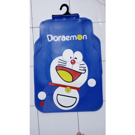 KARPET MOBIL MOTIF DORAEMON