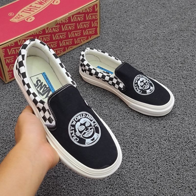 Sepatu Vans Slip On Crazy World Motif Kotak Checkerboard Hitam putih Sekolah Kerja Kuliah Kado Hadiah Pria Wanita