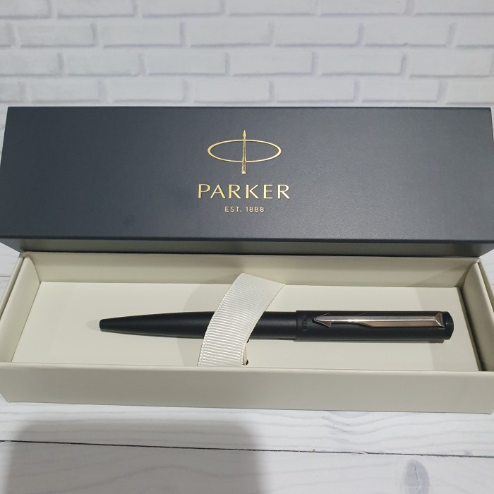 

Parker Vektor Matte Black CT Klip Silver BP