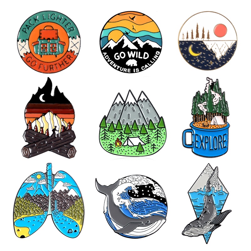 Outdoor Adventure Bros Pin Enamel Desain Peta Dunia / Matahari Terbenam / Matahari Terbenam Untuk Travel