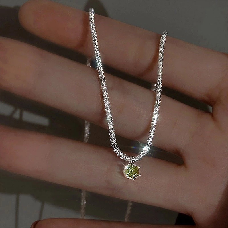 Kalung Rantai Klavikula Liontin Zircon Warna Silver Hijau Gaya Korea Untuk Wanita