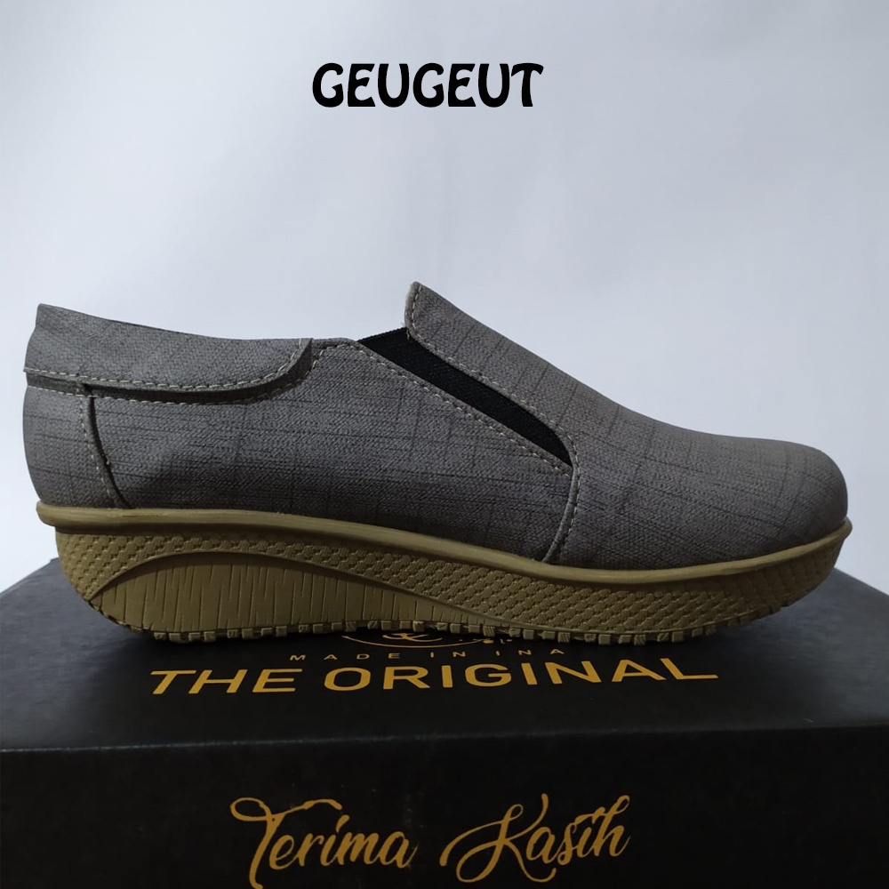 GEUGEUT - SEPATU SLIP ON SINTETIS WANITA FZ-F51 PRODUK LOKAL BUKAN IMPORT