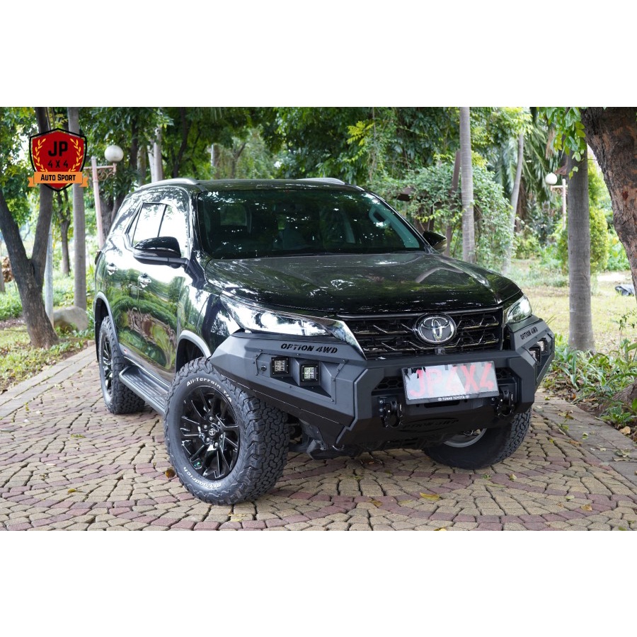 bumper depan Front Bumper option GR Fortuner 2020 - 2022