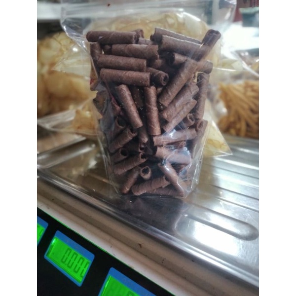 

Wafer Astor Coklat