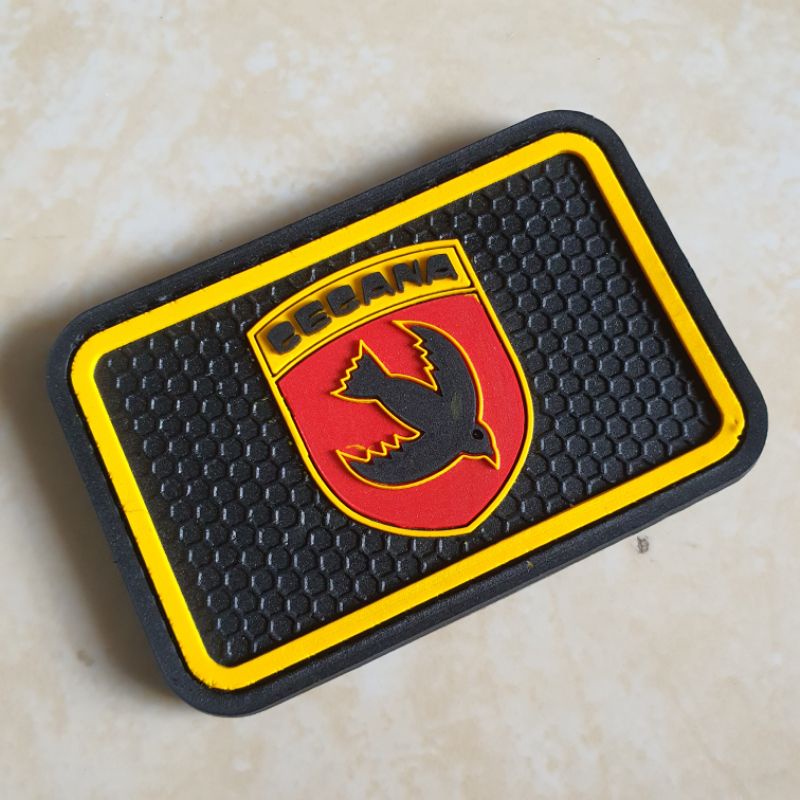 patch rubber logo gegana kotak lis kuning / polisi / polri / police / tempelan emblem karet velcro