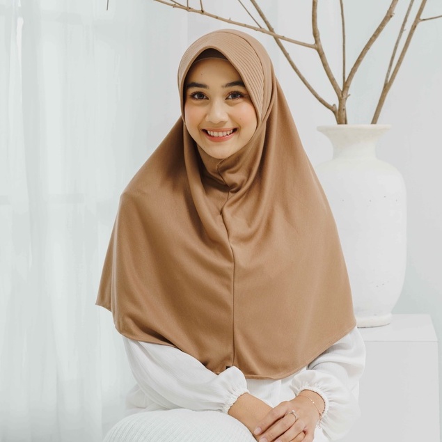 Nisrina Fashion Muslim Jilbab Instan Polos Kaida - Bergo Bahan Kaos Premium