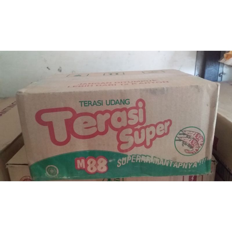 

Terasi udang super m88 1 karton isi 16 pack
