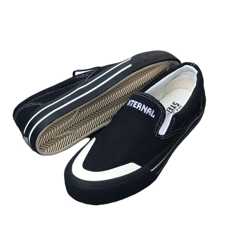 Sepatu XternalStepSure - Slip On Aphrodite Black Oreo Bordir