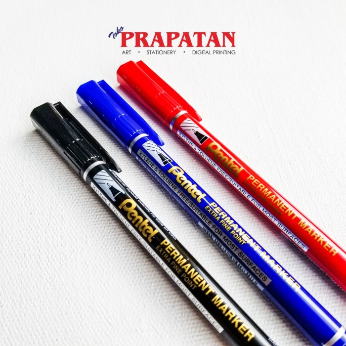 

Pentel Permanent Marker Extra Fine NF450 - Red NANDAA