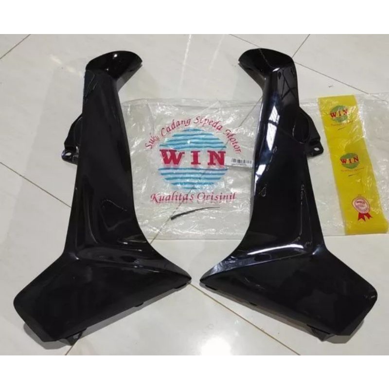 sayap depan luar  samping vega R lama /legsild luar Vega R lama