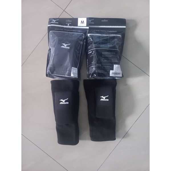 Deker Lutut Mizuno  1 Pasang Berbusa 100% Original Bordir