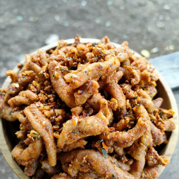 

kripik usus pedas Hah 1kg