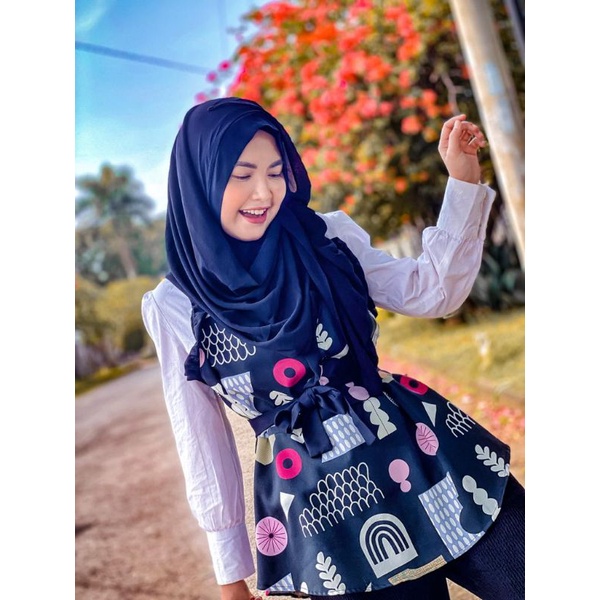 Outer kekinian/Outer Candy By Tiara Hijabers Lite