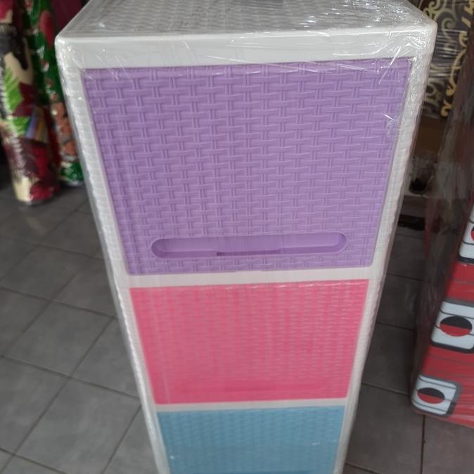 

Lemari Plastik Serbaguna Club Flip 3 Susun stock ready