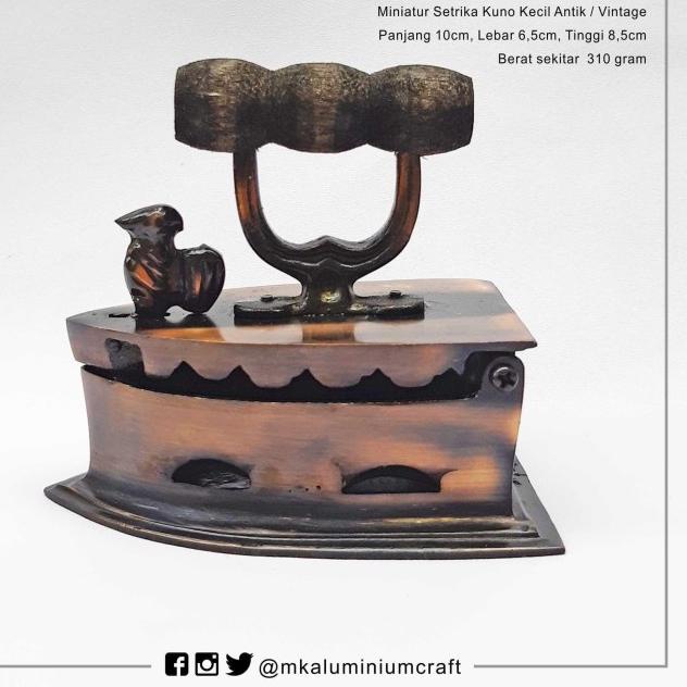 Miniatur Seterika Arang Ayam Jago Kuno S Antik - Setrika Kuningan