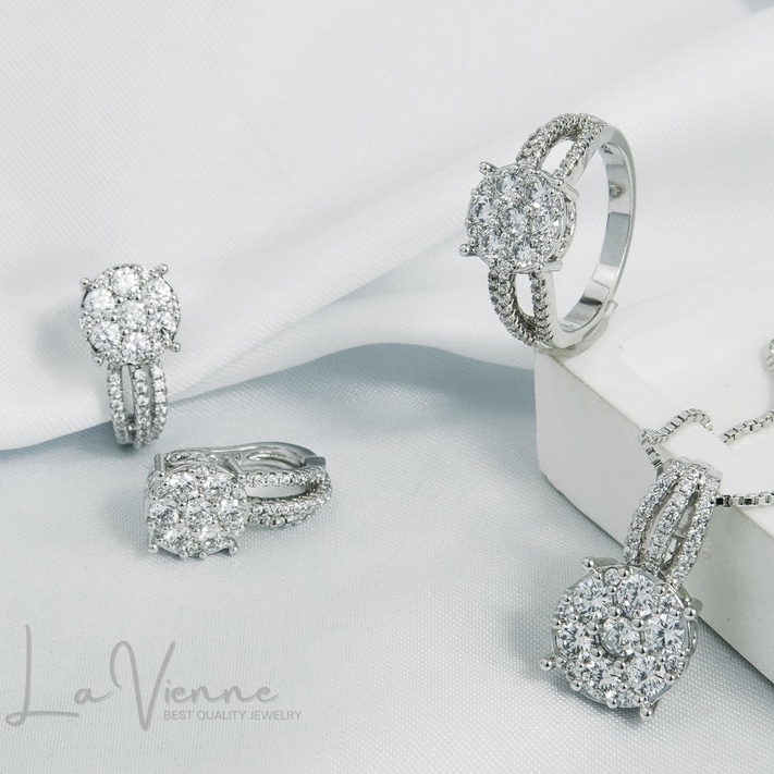 La Vienne - Set Perhiasan Titanium Wanita Anti Karat - isi 3 Kalung Cincin Anting - Adeline Silver