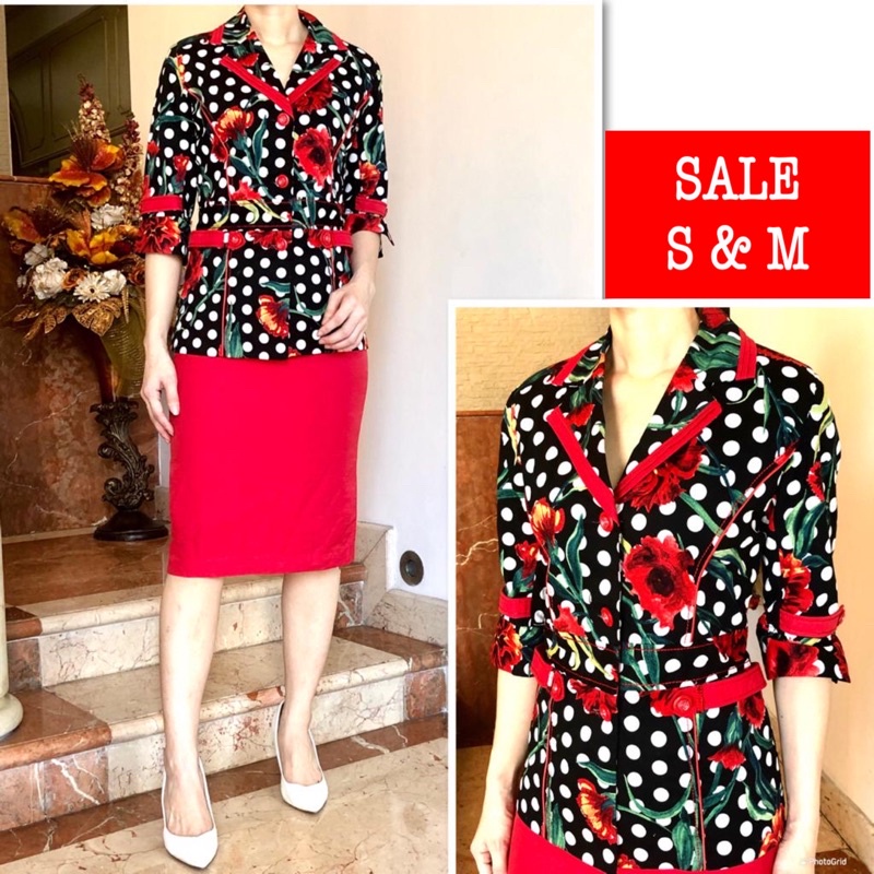 Setelan blazer kantor wanita sisters . Set blazer wanita motif bunga. Blazer wanita motif polkadot. 