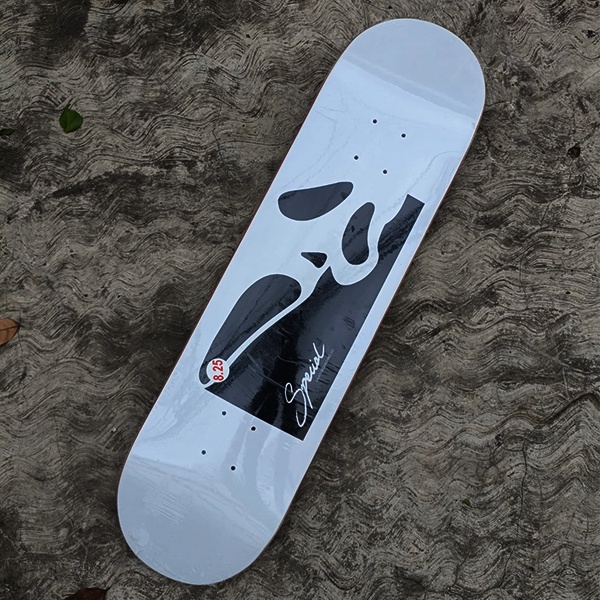 Special Skateboards Deck