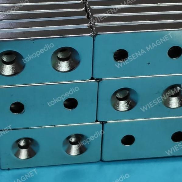 Magnet Neodymium 40x20x5mm (hole 10/5mm) N52