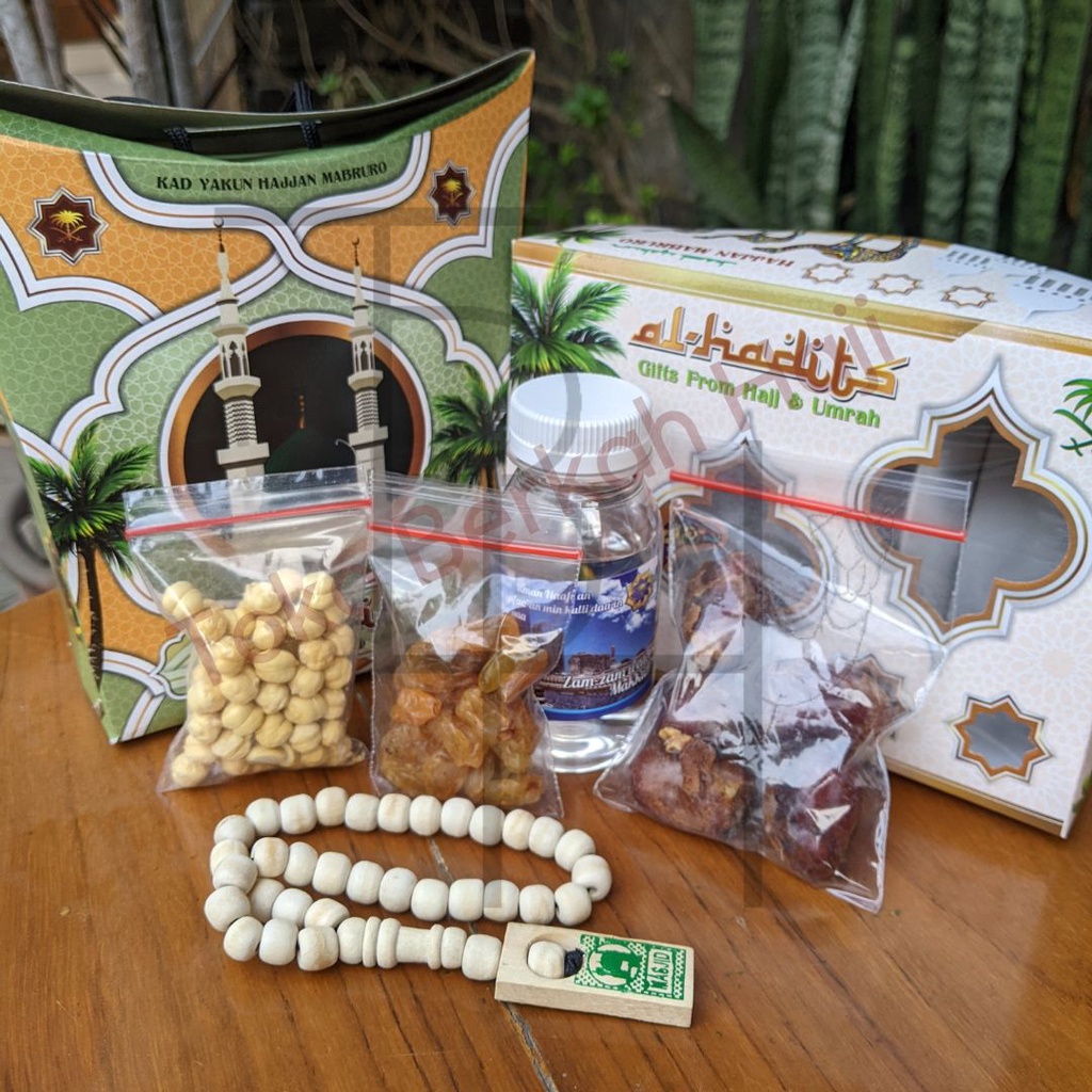 

paket oleh oleh haji dan umroh + tasbih + air zamzam