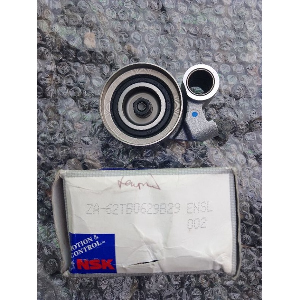 tensioner timing belt Hilux diesel Fortuner diesel tensioner timing belt landcruiser Innova diesel l