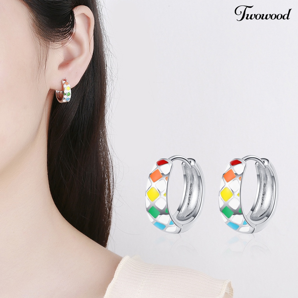 1 Pasang Anting Hoop Motif Kotak-Kotak Gaya Korea Untuk Wanita