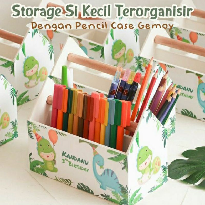 

PENCIL CASE GEMOY Custom Karakter Cetak Nama Tempat Pensil Kayu Anak Lucu SOUVENIR ULTAH GIFT WOODEN